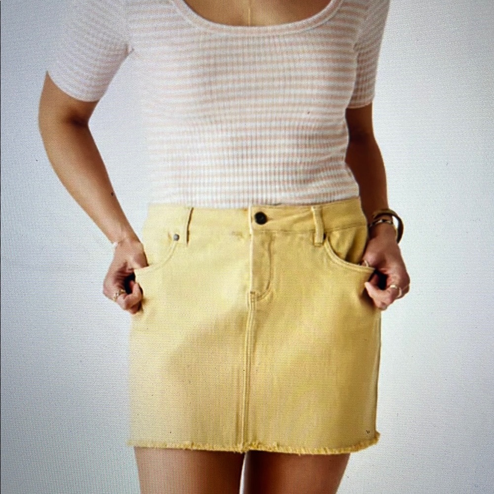 Carve Maui Yellow  Mini Skirt